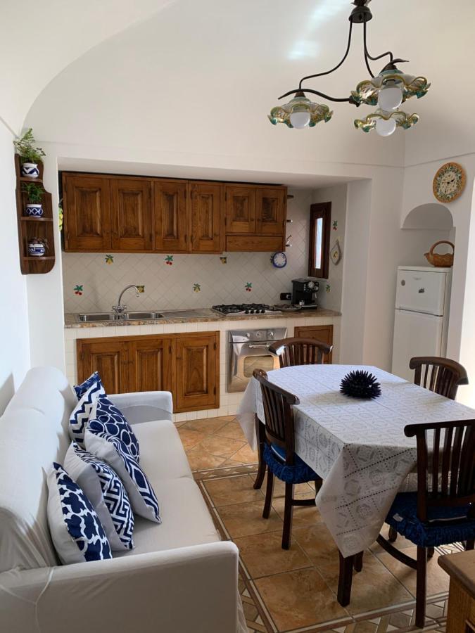 Anna Apartment Позитано Экстерьер фото